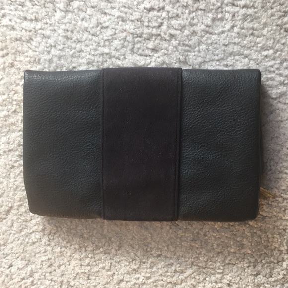 Steve Madden fold over clutch - Picture 3 of 6
